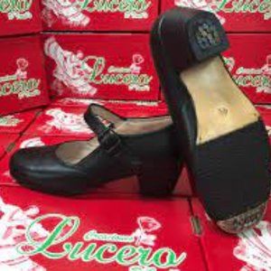 Lucero Folkloric Shoes with Nails 100% Leather